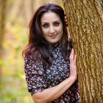 Shahina2104