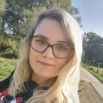Claudia998