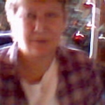 LynneKissn