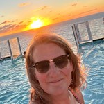 DebbieA27