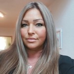 Leona77